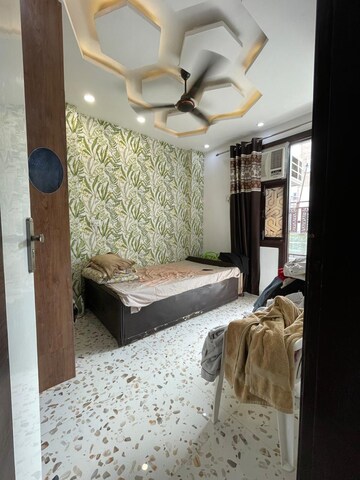 Bedroom in 2 BHK Builder Floor at Dwarka Mor – for Rent