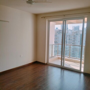 Room in 4 BHK Apartment at Emaar Palm Terraces Select, Sector 66 – for Sale