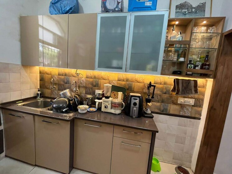 Kitchen, rajouri garden 3 Bedroom 200 Sq.Yd. Builder Floor In Rajouri Garden Delhi 8851425