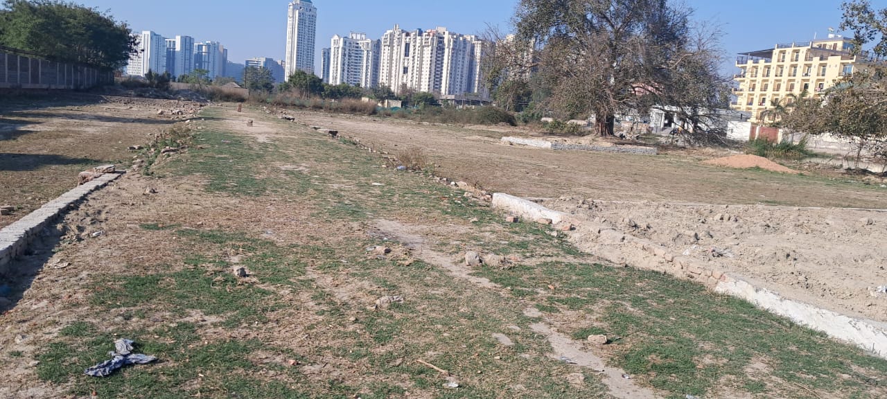 Plot For Sale in Imperia H2o Residency