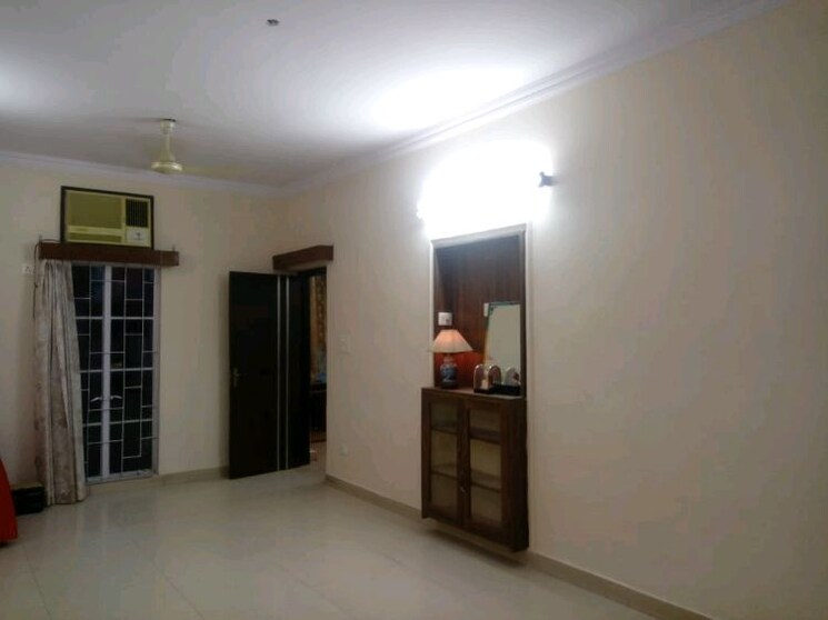 Room, janakpuri 2 Bedroom 1100 Sq.Ft. Apartment In Janakpuri Delhi 8851426
