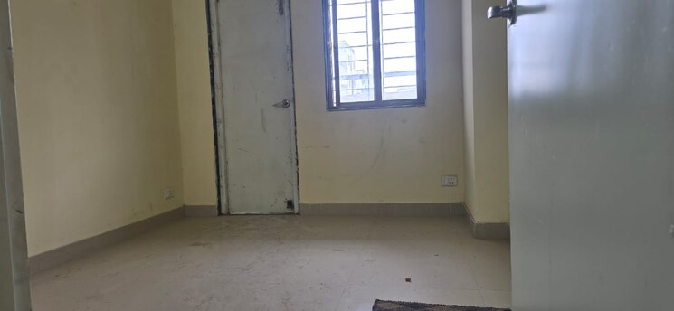 Room, sector 14 dwarka 1 Bedroom 550 Sq.Ft. Apartment In Sector 14 Dwarka Delhi 8851417