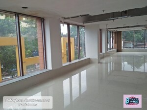 Building Lobby in  Showroom at Beleghata – for Sale