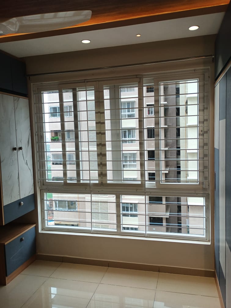 2 BHK + Servant Room Apartment For Rent in Marina Skies