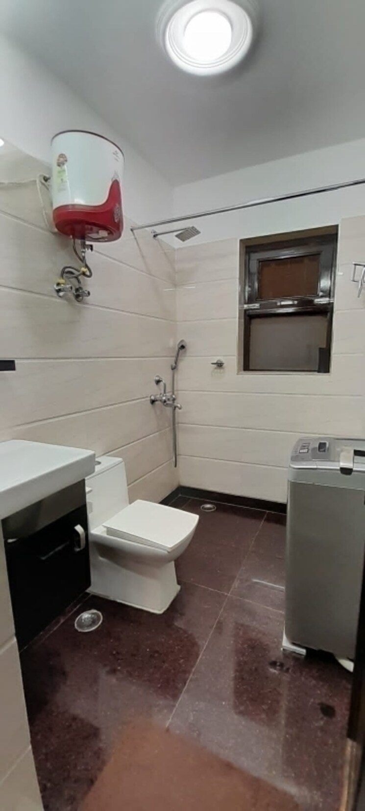 Kitchen, new friends colony 4 Bedroom 500 Sq.Yd. Builder Floor In New Friends Colony Delhi 8851527