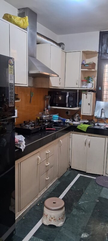 Kitchen in 3 BHK Builder Floor at Unitech South City II, Sector 50 – for Sale