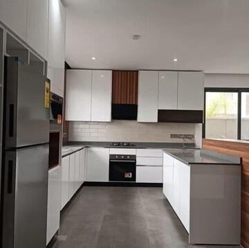 Kitchen in 4 BHK Builder Floor at Sector 38 – for Sale