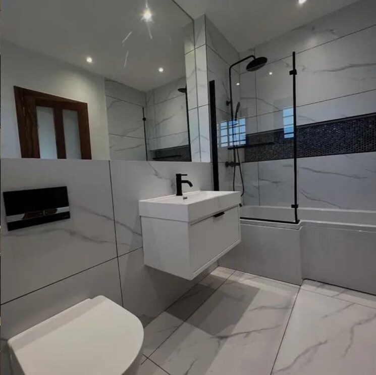 Attached Bathroom, sector 33 3 Bedroom 2520 Sq.Ft. Builder Floor In Sector 33 Faridabad 8851579