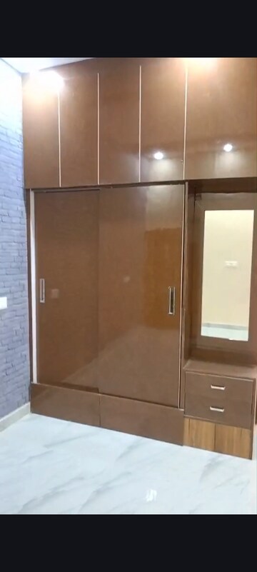 Room in 2 BHK Independent House at Patiala Road – for Sale