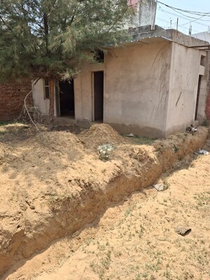  Plot For Sale in Bhondsi