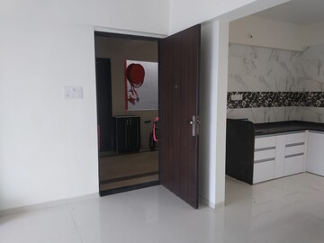 Room in 1 BHK Apartment at Saakshi Parvatara, Ravet – for Rent
