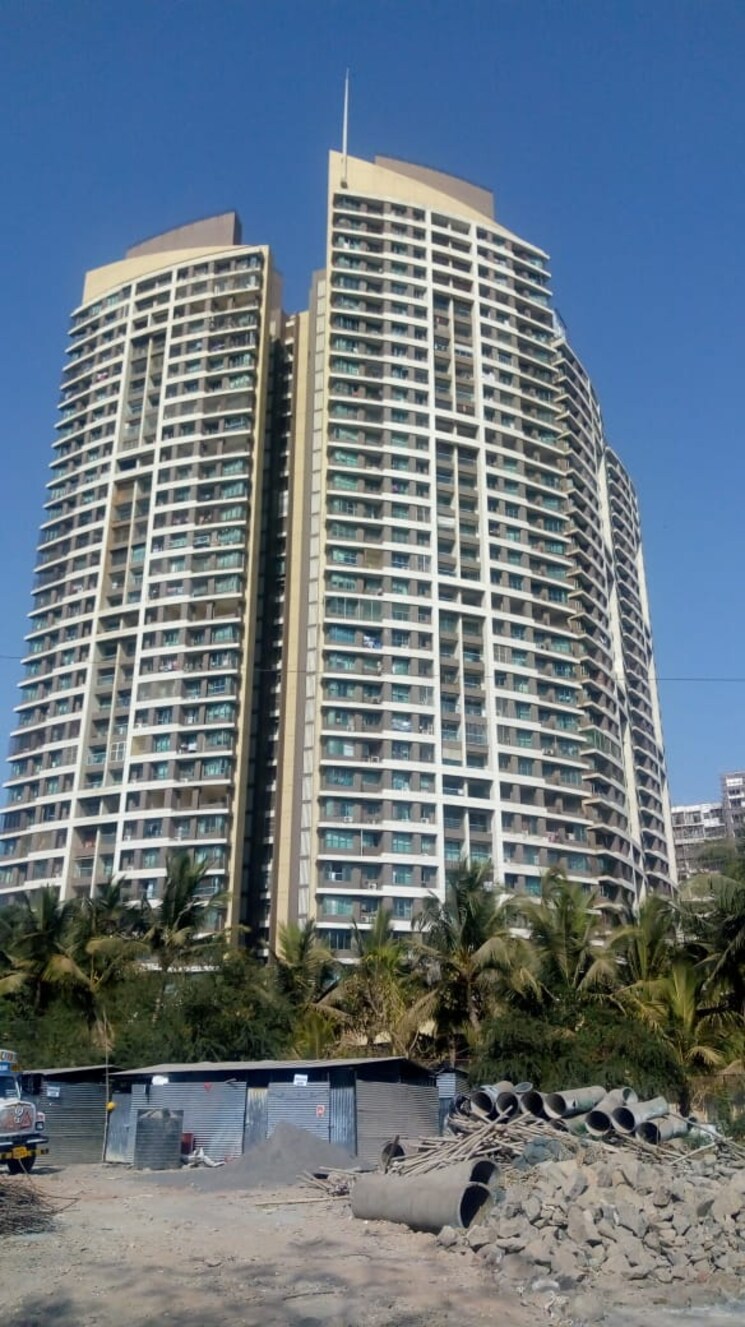 Exterior View, kalpataru-towers 2.5 Bedroom 900 Sq.Ft. Apartment In Kandivali East Mumbai 8851697