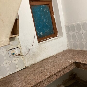 Furnished Amenities in 2 BHK Independent House at RWA Apartments Sector 27, Sector 27 – for Rent