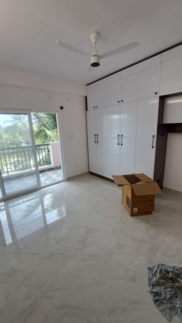 Furnished Amenities in 2 BHK Builder Floor at Kaggadasapura – for Rent