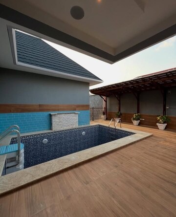 Bedroom in 2 BHK Builder Floor at Sector 29 – for Rent