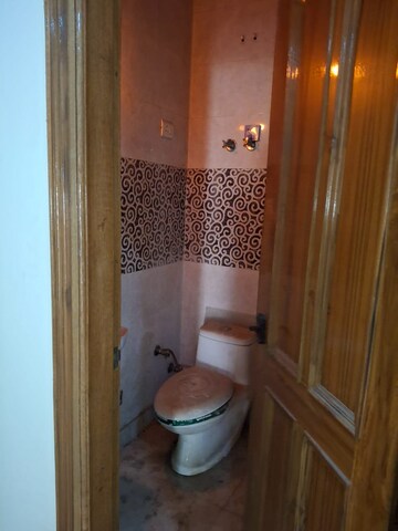 Bathroom in 3 BHK Builder Floor at Vaishali Sector 4 – for Rent