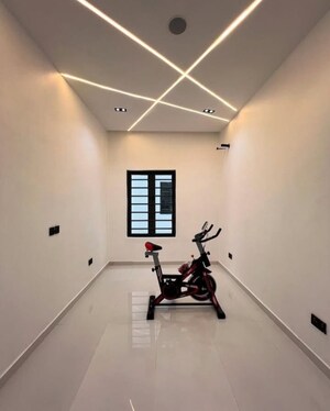 Master Bedroom in 3.5 BHK Builder Floor at Sector 29 – for Sale