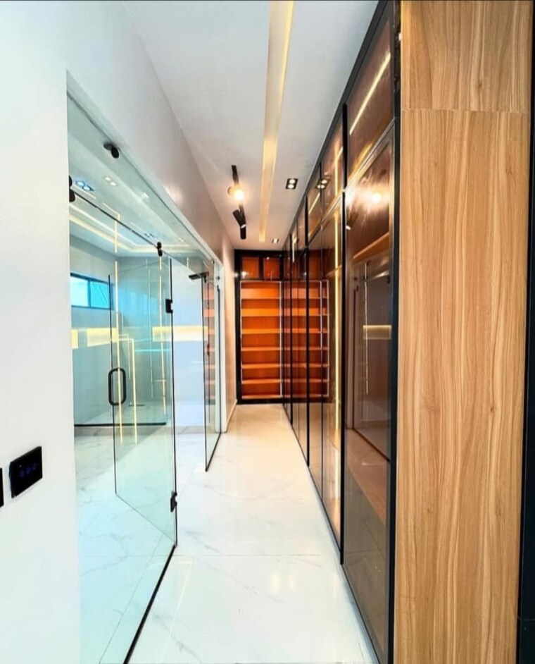 undefined, sector 29 3.5 Bedroom 3150 Sq.Ft. Builder Floor In Sector 29 Faridabad 8851830