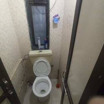 Bathroom in 1 BHK Apartment at Mahalaxmi CHS Worli, Worli – for Rent