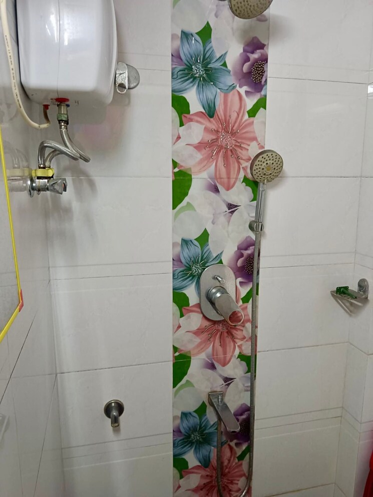 Bathroom, maitreyee-chs 1 Bedroom 650 Sq.Ft. Apartment In Goregaon East Mumbai 8851889