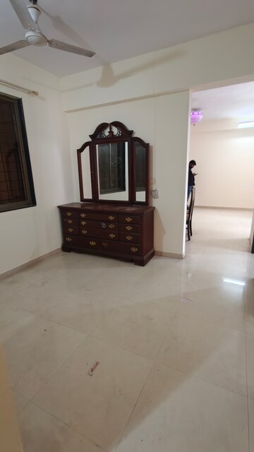 Living Room in 2.5 BHK Apartment at Neelkanth Palms, Kapur Bawdi – for Rent