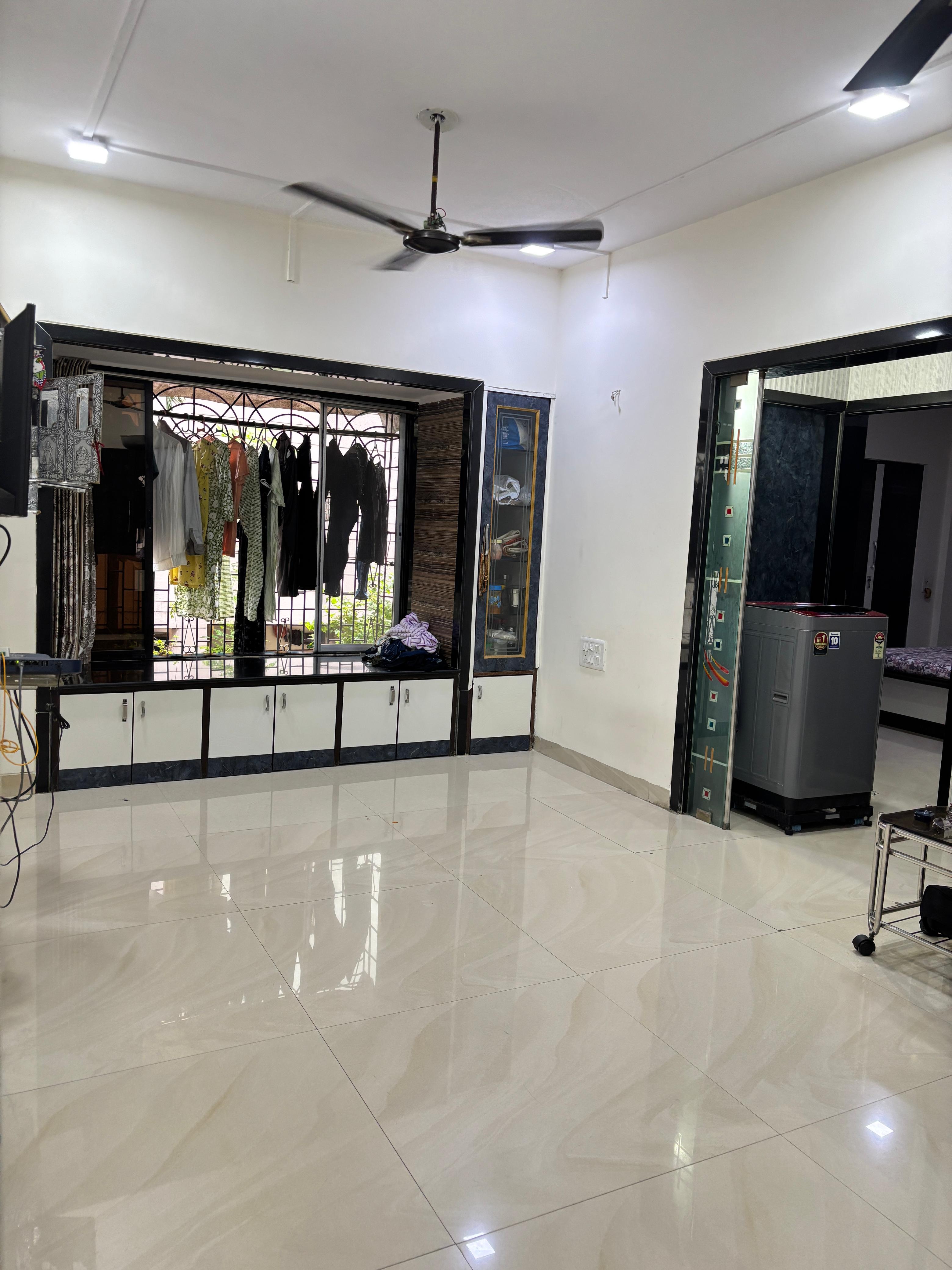 1 BHK + Study Room 700 Sq.Ft. Apartment in Bliss CHS Sector 29