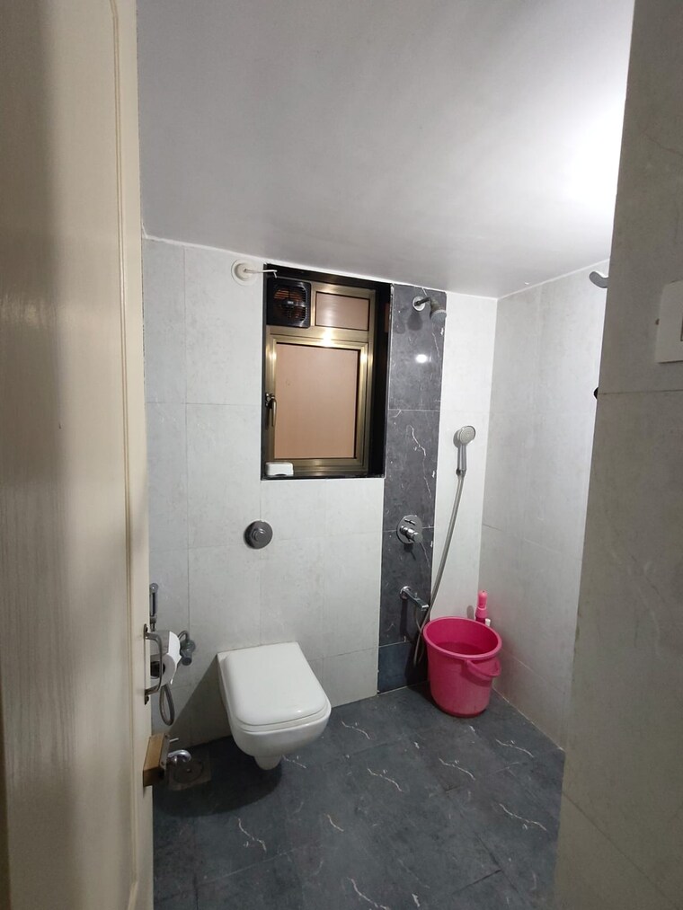 Bathroom, shree-satya-shankar-residency 2.5 Bedroom 855 Sq.Ft. Apartment In Manpada Thane 8851916