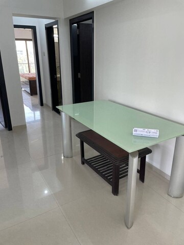 Master Bedroom in 2.5 BHK Apartment at Andheri West – for Rent