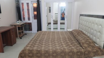 Bedroom in 4 BHK Apartment at Boutique Residential Apartments D-6 4, Vasant Vihar – for Rent
