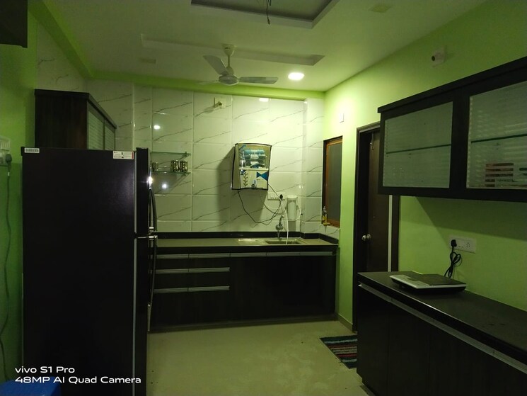 Kitchen, sama savli road 3 Bedroom 2000 Sq.Ft. Penthouse In Sama Savli Road Vadodara 8851928