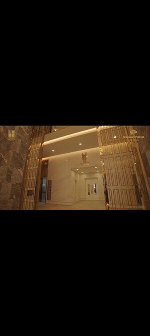 Building Lobby in 4 BHK Apartment at Lokhandwala Minerva Mahalaxmi, Mahalaxmi – for Sale