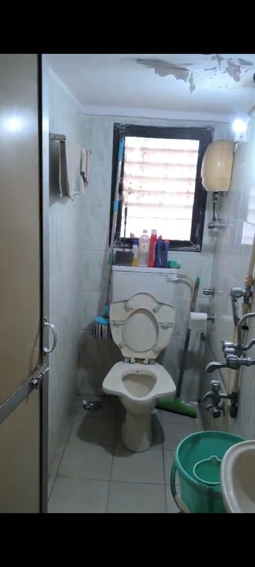Bathroom in 2 BHK Apartment at Andheri West – for Rent