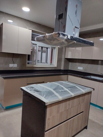Kitchen in 4 BHK Apartment at RWA Hauz Khas Block C 5, Hauz Khas – for Rent