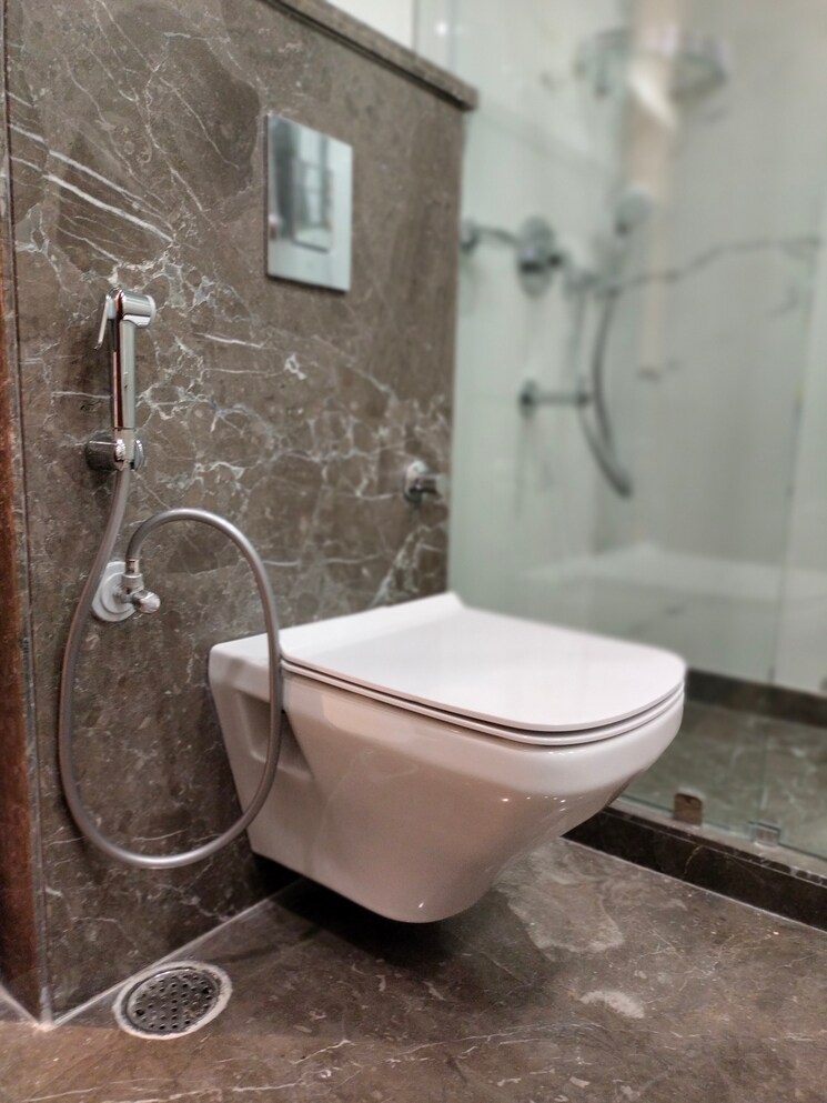 Bathroom, rwa-hauz-khas-block-c-5 4 Bedroom 4500 Sq.Ft. Apartment In Hauz Khas Delhi 8851941