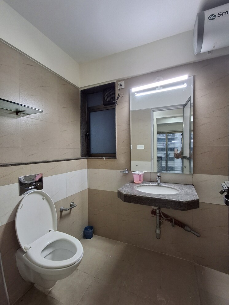 Bathroom, raheja-reflections-2-serenity 2 Bedroom 1103 Sq.Ft. Apartment In Kandivali East Mumbai 8851960