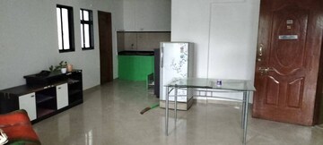 Room in 2 BHK Apartment at Malkani Buena Vista, Viman Nagar – for Rent