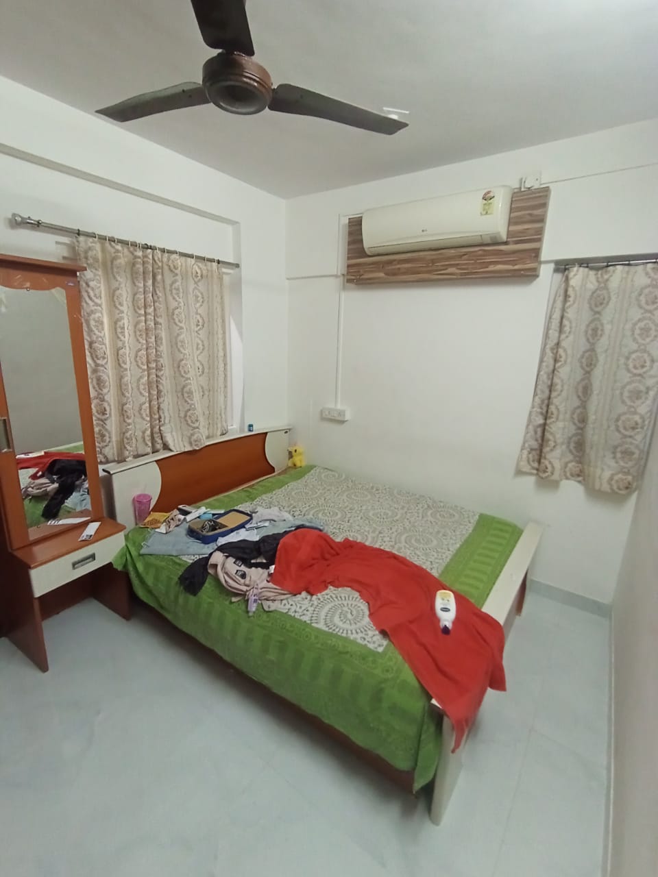 2 BHK Apartment For Rent in Shiv Shanti 