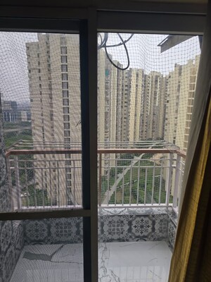 Bathroom in 2.5 BHK Apartment at Gulshan Vivante, Sector 137 – for Sale