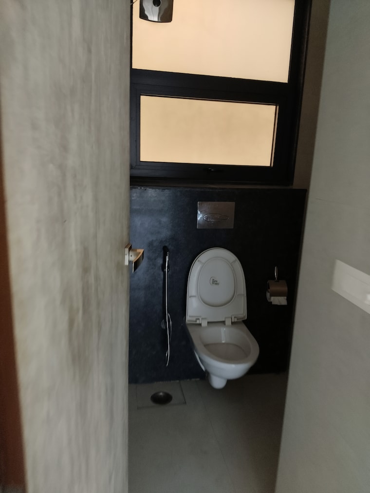 Bathroom, ambience-multi-unit-residential-apartments 3 Bedroom 3000 Sq.Ft. Builder Floor In Jasola Delhi 8851988