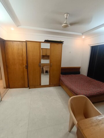 Bedroom in 2 BHK Apartment at Naya Daur, Jogeshwari West – for Rent