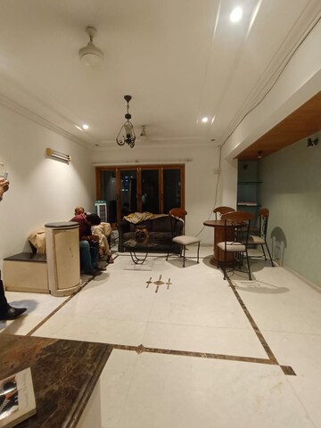 Master Bedroom in 2 BHK Apartment at Naya Daur, Jogeshwari West – for Rent