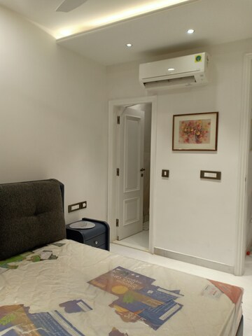 Bedroom in 3 BHK Apartment at Sarvapriya Vihar – for Rent