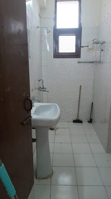 Bathroom in 3 BHK Builder Floor at Sector 49 – for Rent