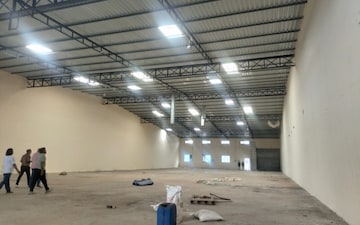 Warehouse For Rent in Sewri West