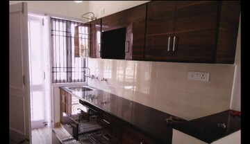 Kitchen in 1 BHK Builder Floor at Sector 41 – for Rent