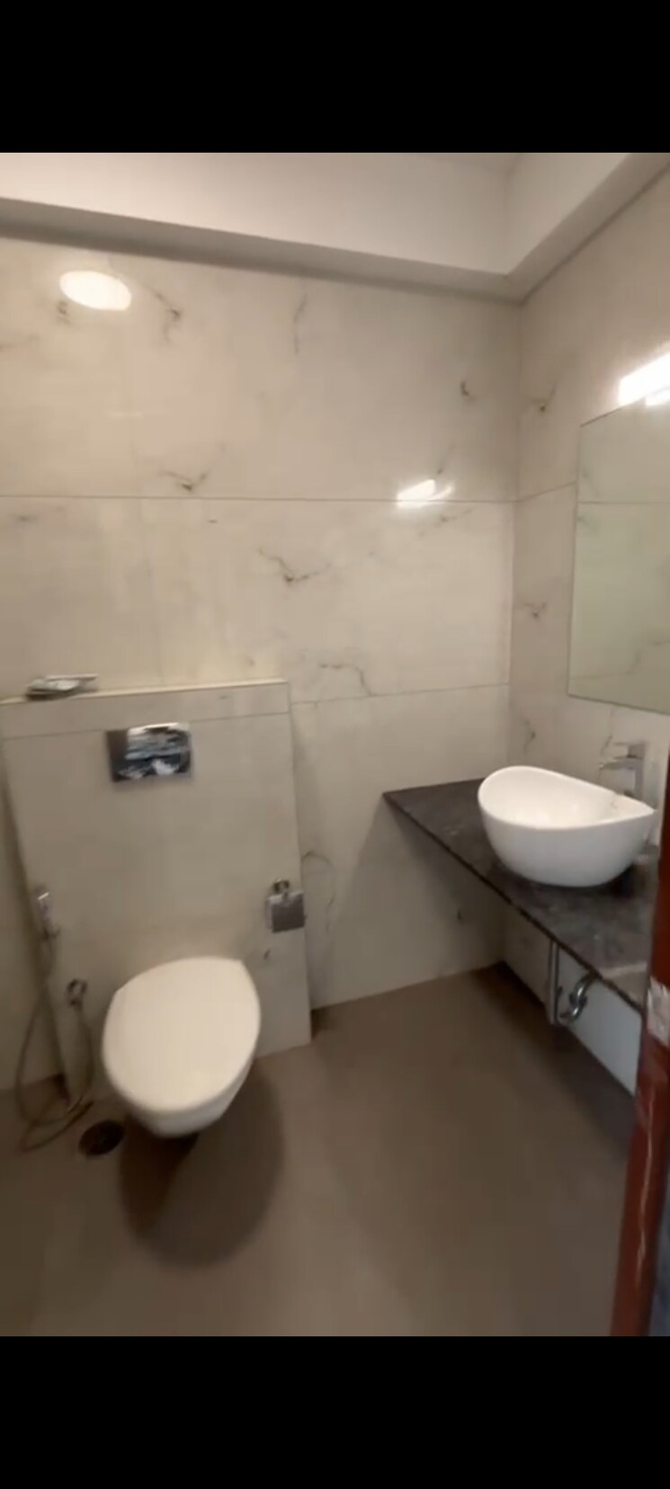 Bathroom, tattva-mittal-cove 2.5 Bedroom 820 Sq.Ft. Apartment In Andheri West Mumbai 8852070