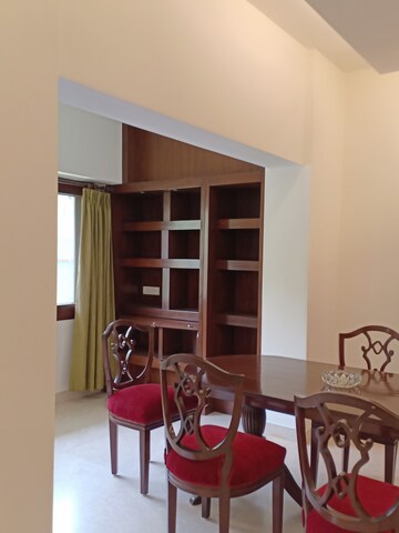 Staircase in 2 BHK Apartment at Golf Apartments, Khan Market – for Rent
