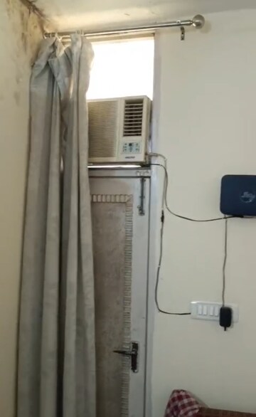 Furnished Amenities in 2 BHK Builder Floor at Sector 39 – for Rent