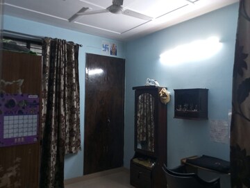 Study Room in 3 BHK Builder Floor at Sector 91 – for Sale