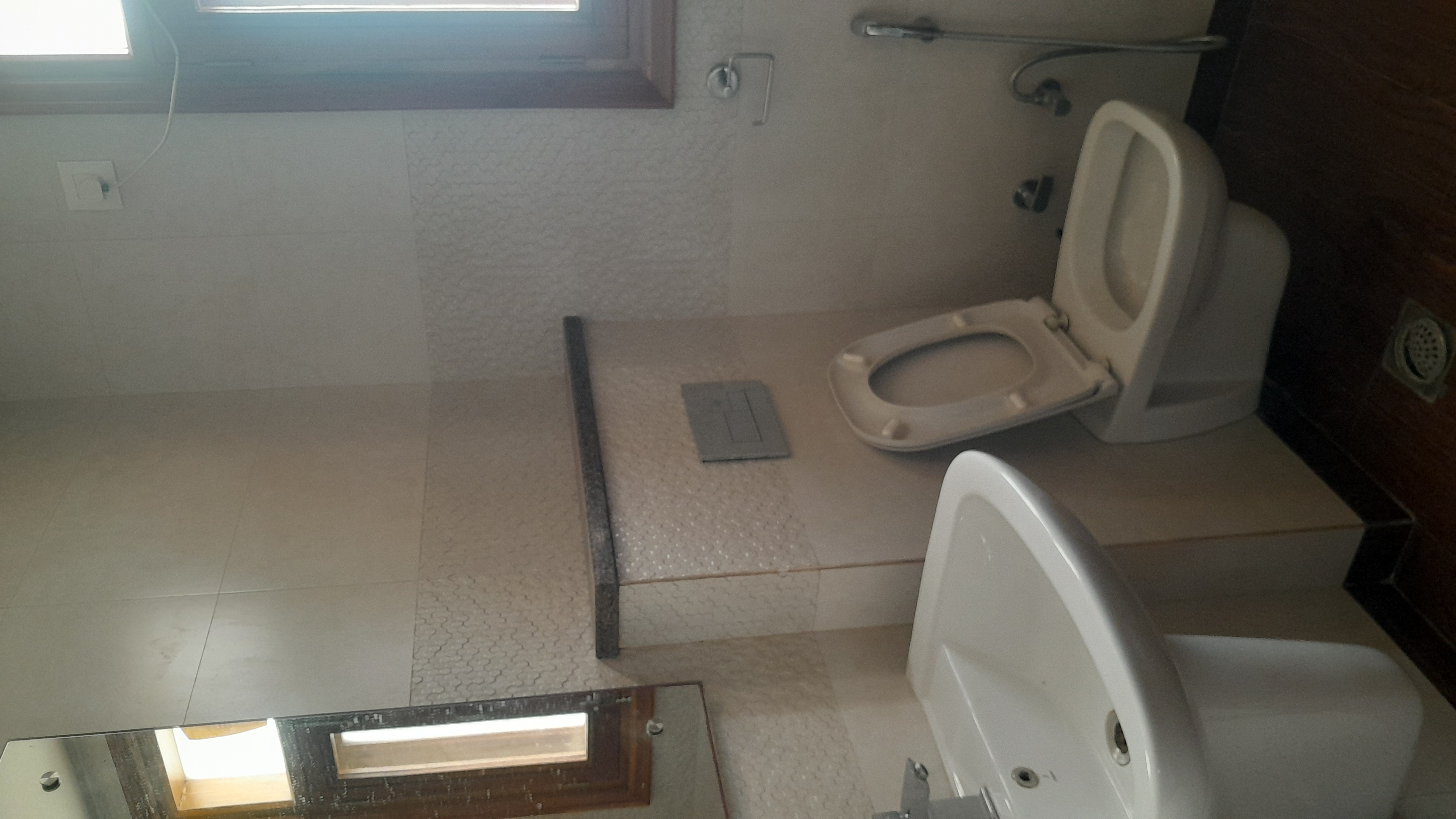 3 BHK + Pooja Room Builder Floor For Rent in SS Mayfield Gardens